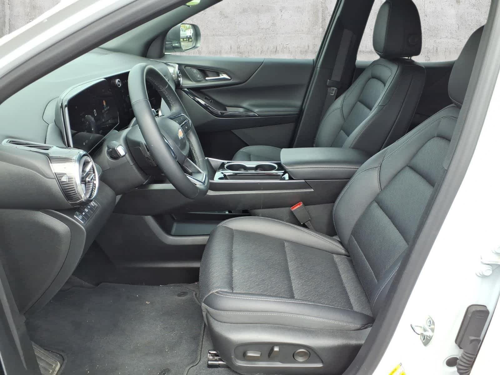 2025 Chevrolet Equinox — interior view